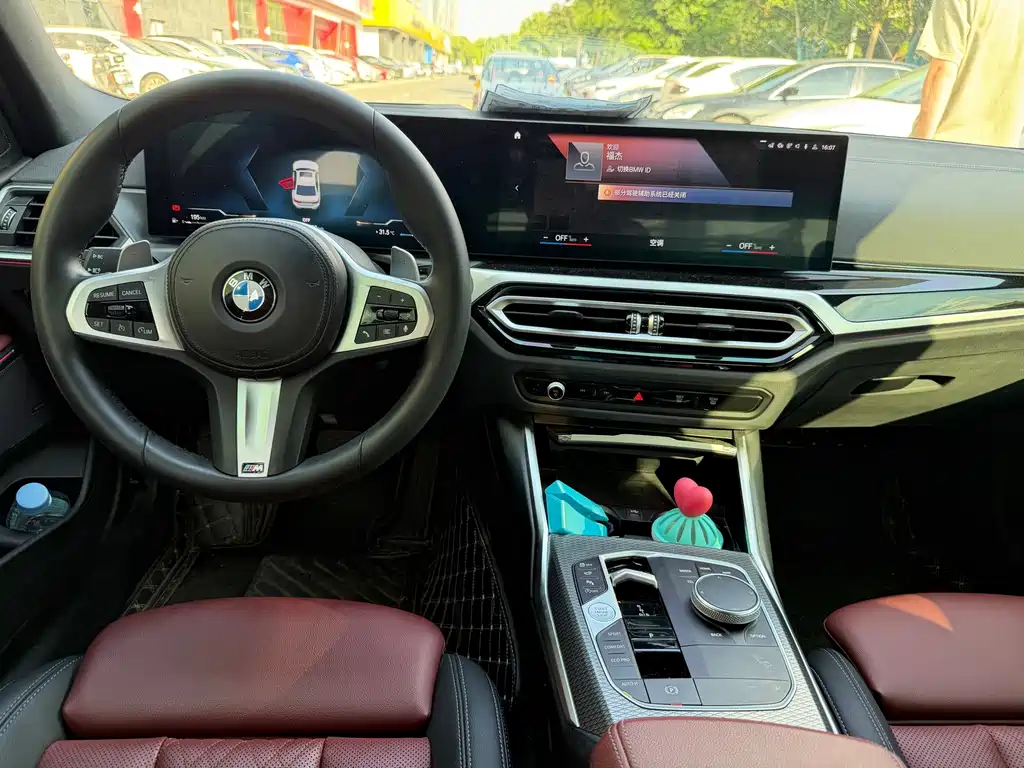 BMW 3 Series — миниатюра 8