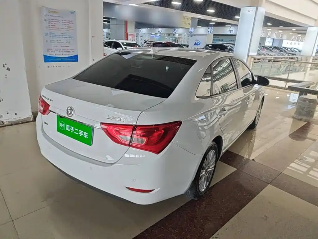 Buick Excelle — миниатюра 7