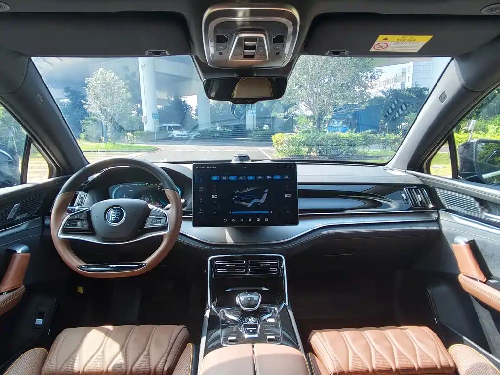 BYD Tang New Energy — миниатюра 22