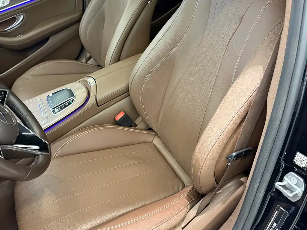 Mercedes-Benz E-Class E 2019 E 300 L Fashion