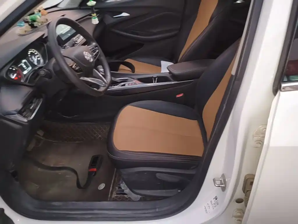 Buick Verano — миниатюра 15