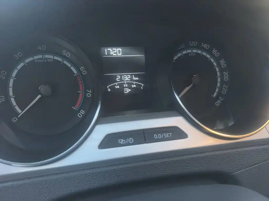 Skoda Rapid — миниатюра 11