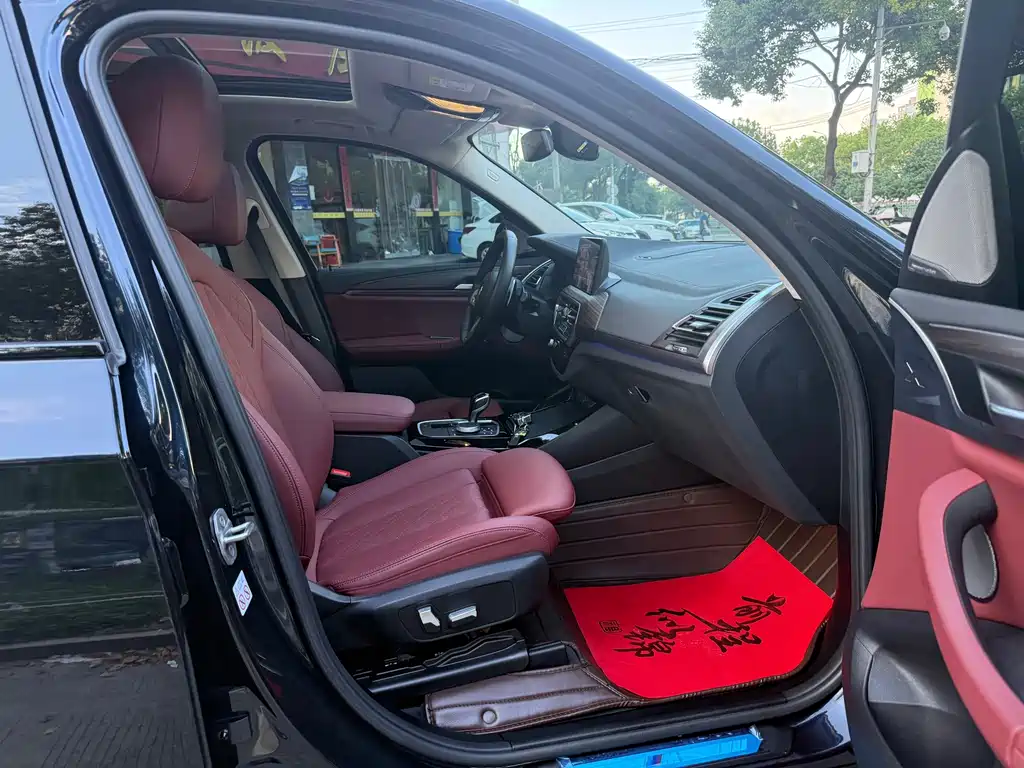 BMW X3 — миниатюра 11