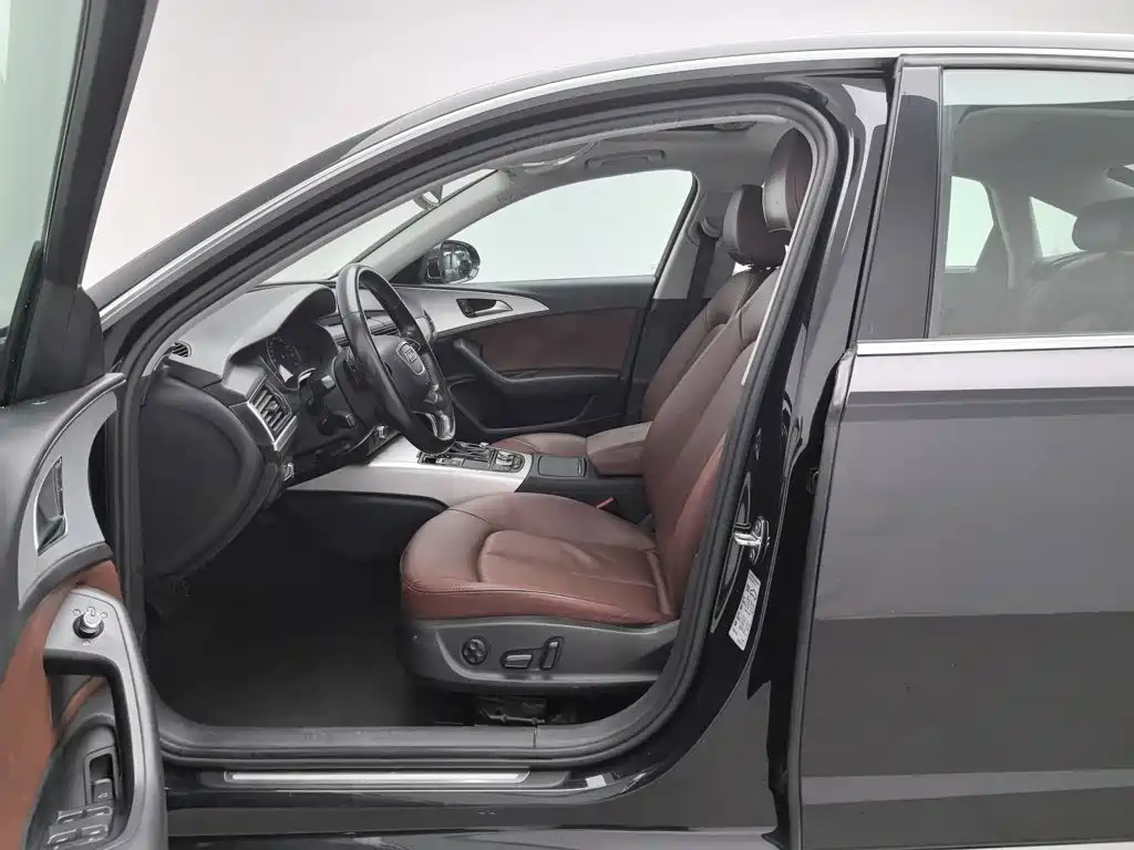 Audi A6L — миниатюра 10