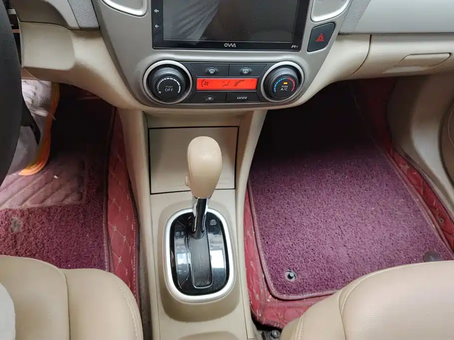 Nissan Sylphy — миниатюра 16