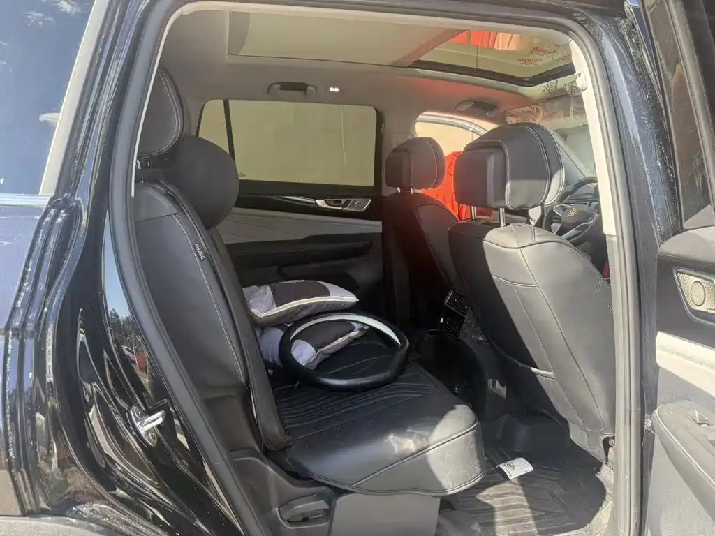 Volkswagen Teramont — миниатюра 10