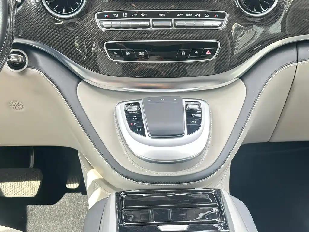 Mercedes-Benz V-Class — миниатюра 5