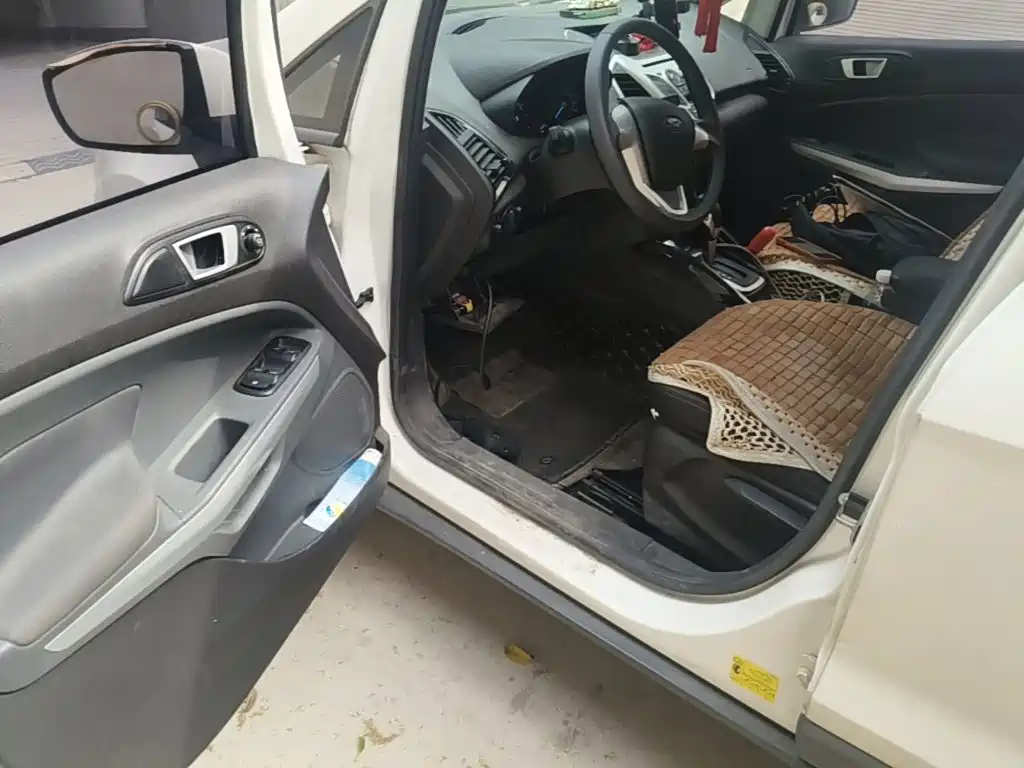 Ford Ecosport — миниатюра 16