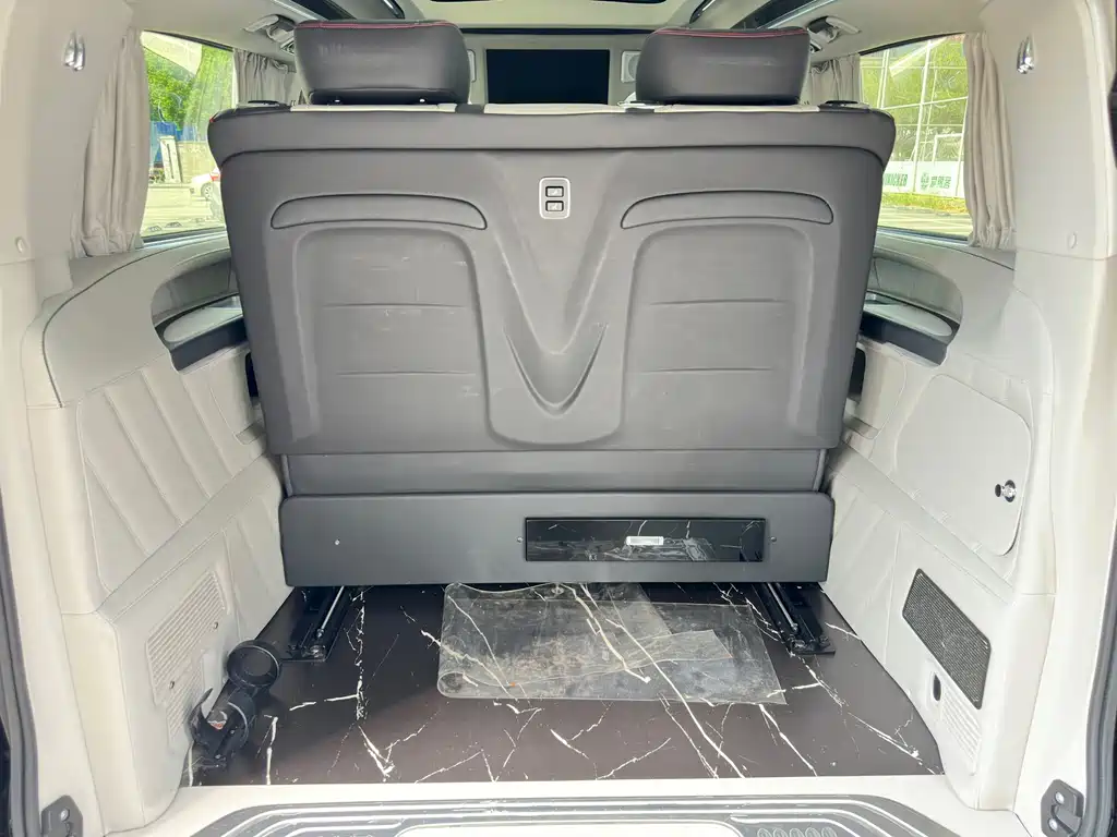 Mercedes-Benz V-Class — миниатюра 4