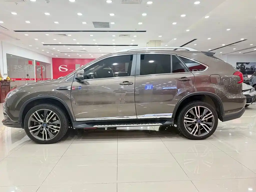BYD Tang New Energy — миниатюра 4