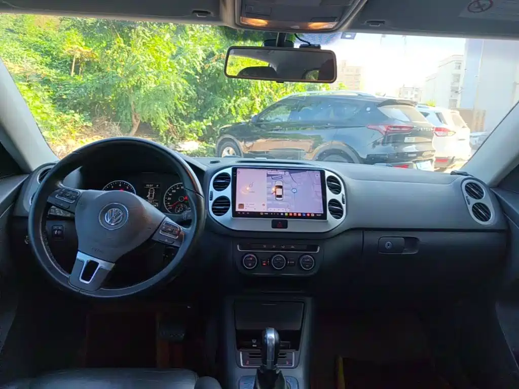 Volkswagen Tiguan — миниатюра 10