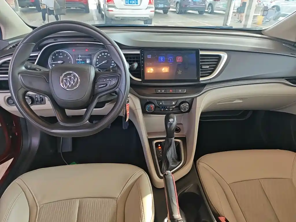 Buick Excelle — миниатюра 10