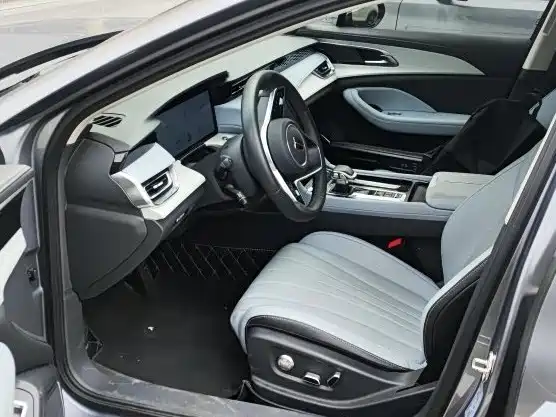 Hongqi Hongqi H5 PHEV — миниатюра 4