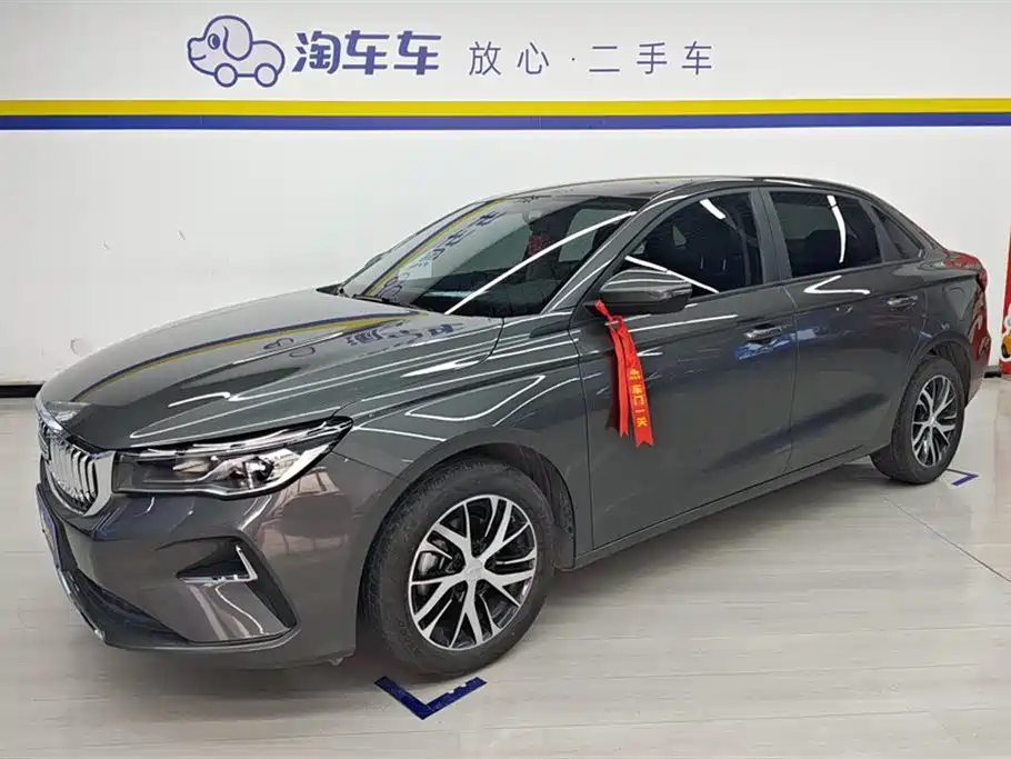 Geely Emgrand 2025