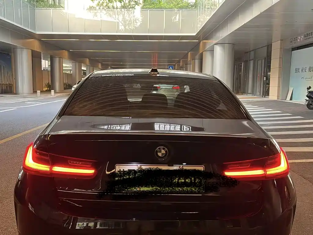 BMW i3 — миниатюра 9