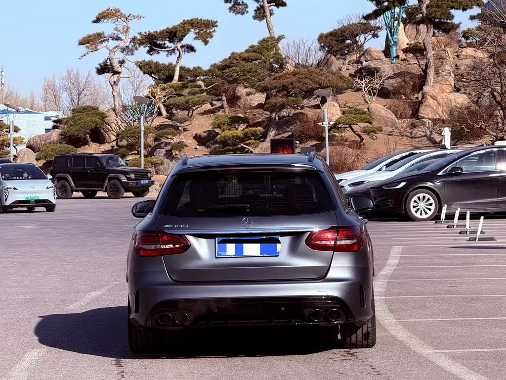 MERCEDES-BENZ C CLASS AMG