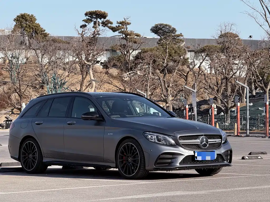 MERCEDES-BENZ C CLASS AMG