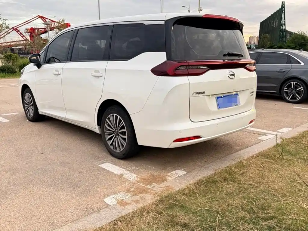 GAC Motor Trumpchi M6 — миниатюра 4