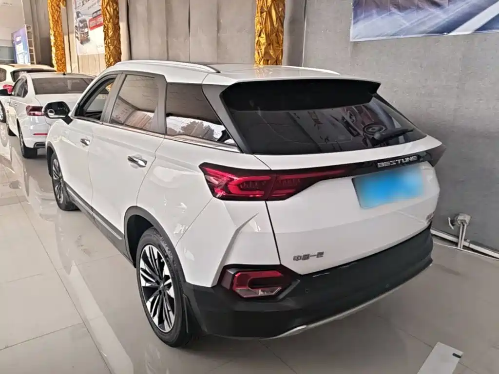 Bestune T77 — миниатюра 5