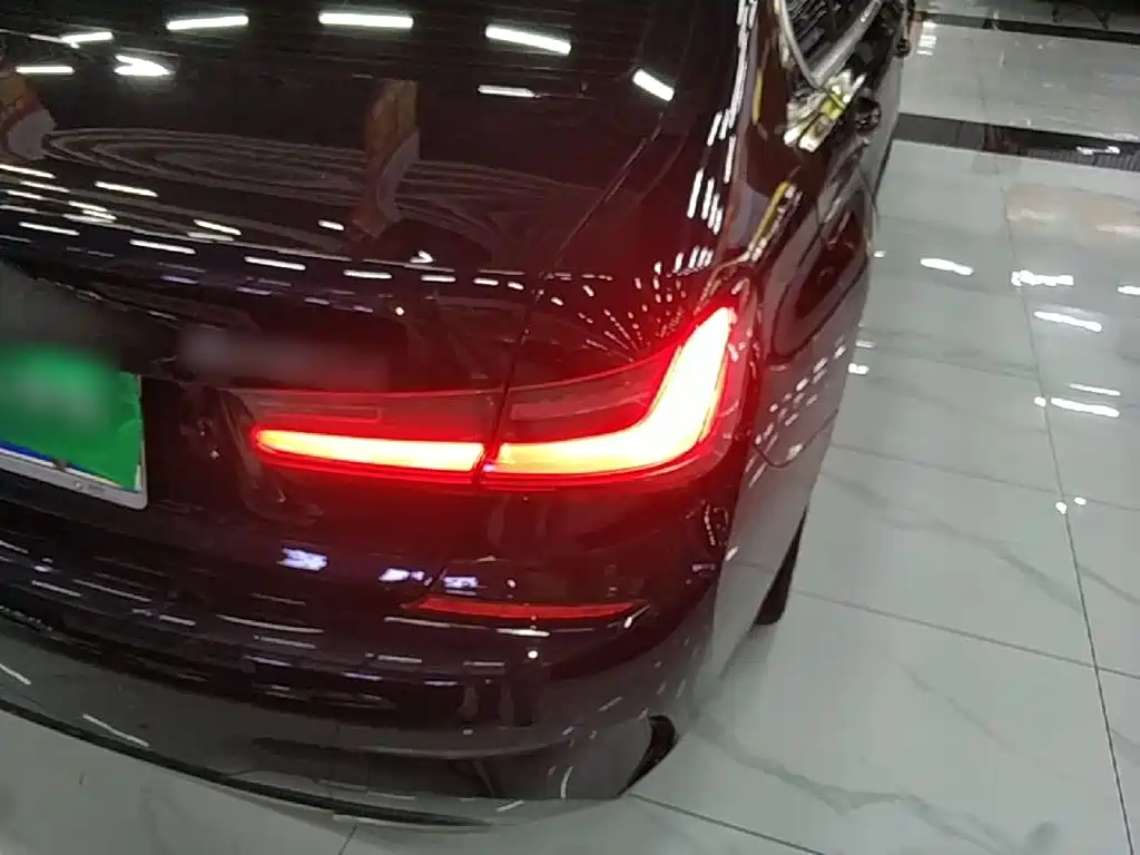 BMW 3 Series — миниатюра 8