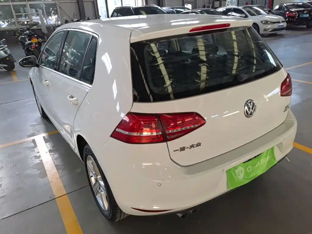 Volkswagen Golf — миниатюра 5
