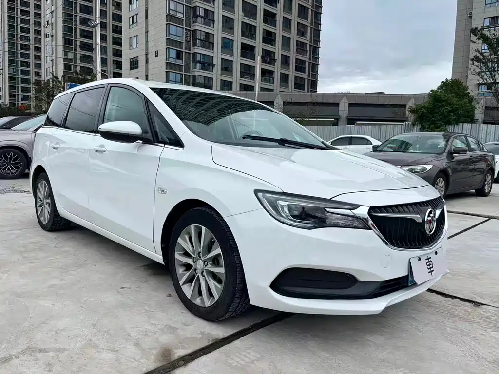 Buick GL6 — миниатюра 3