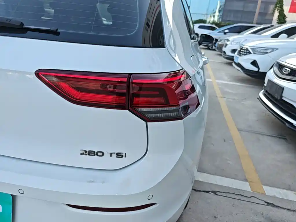 Volkswagen Golf — миниатюра 8