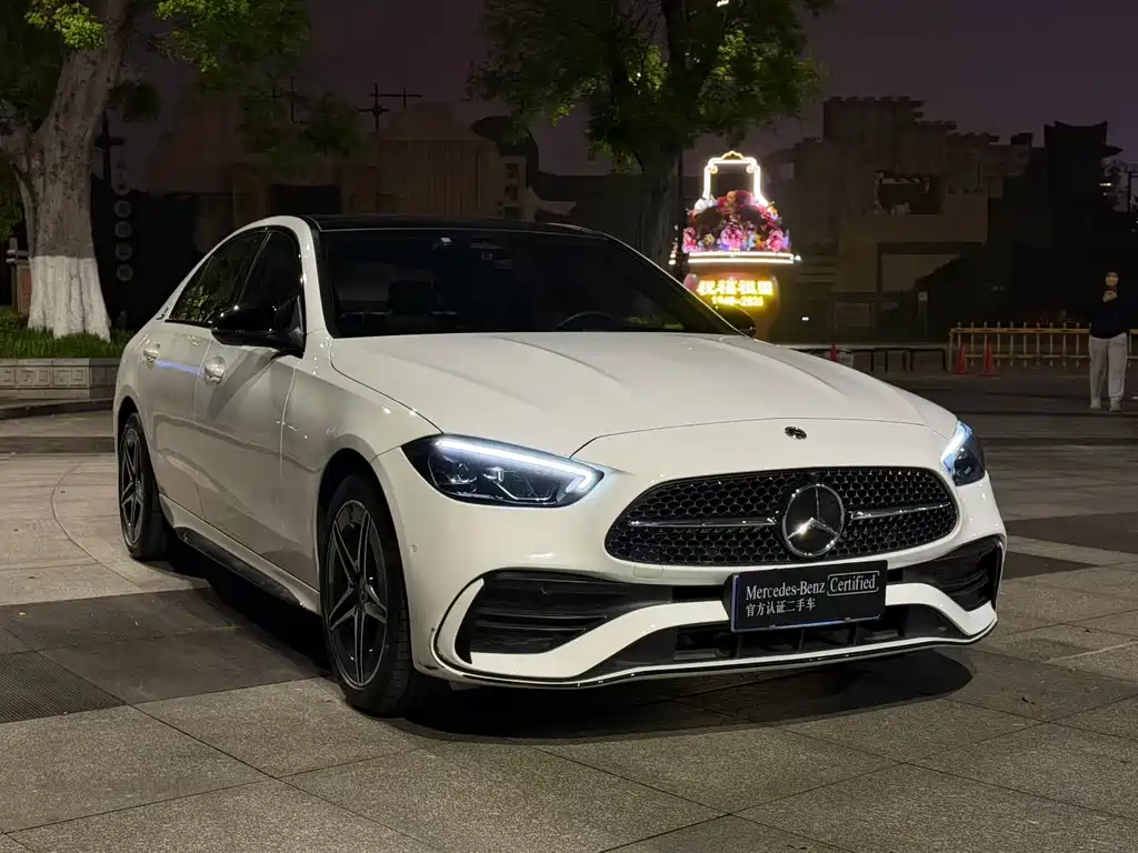 Mercedes-Benz C-Class 2022