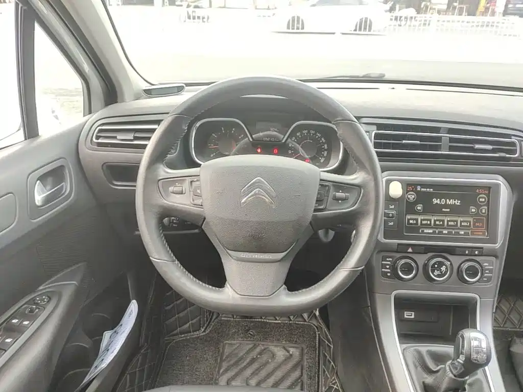 Citroen C4 — миниатюра 11