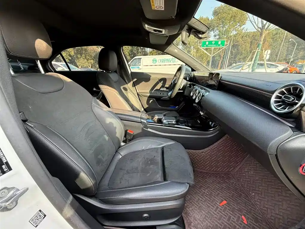 MERCEDES-BENZ A CLASS