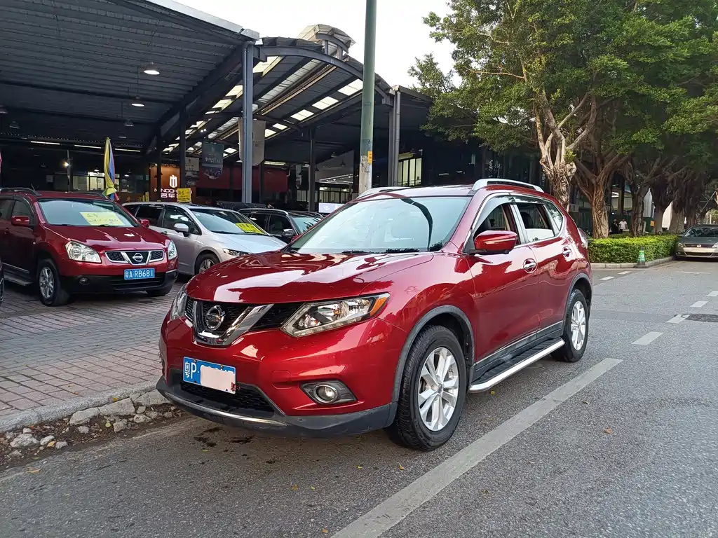 Nissan X-Trail 2014