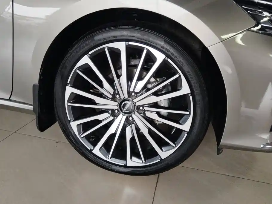 Nissan Teana — миниатюра 6