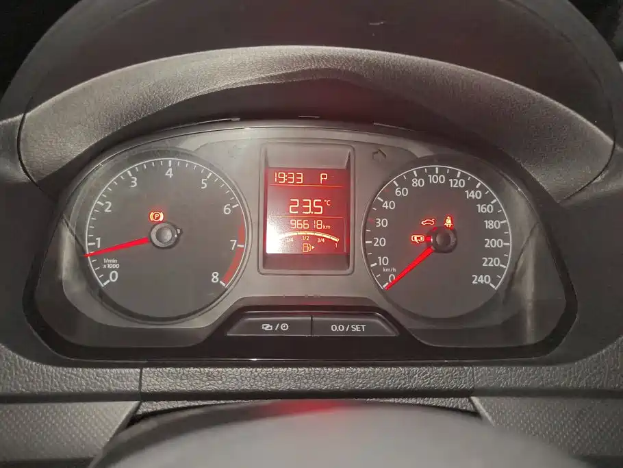 Volkswagen Jetta — миниатюра 14