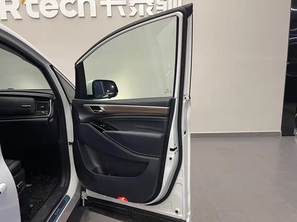 GAC Motor Trumpchi M8 — миниатюра 18