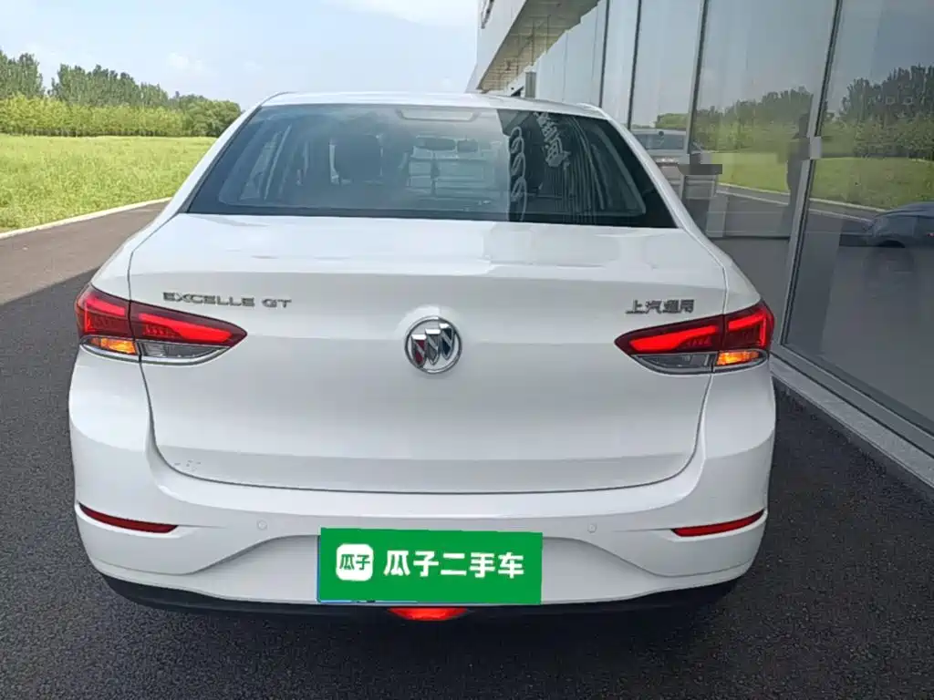 Buick Excelle — миниатюра 6
