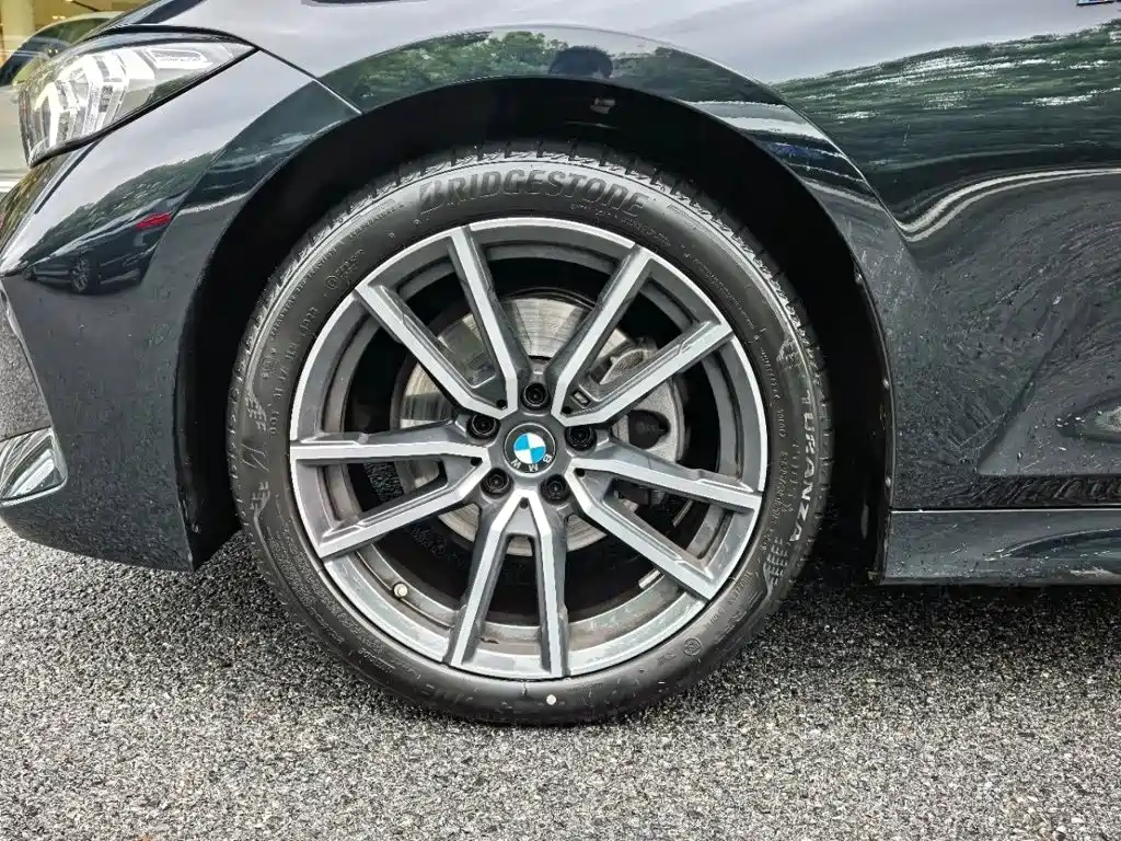 BMW 3 Series — миниатюра 6