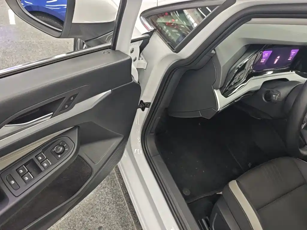 Volkswagen Golf — миниатюра 16
