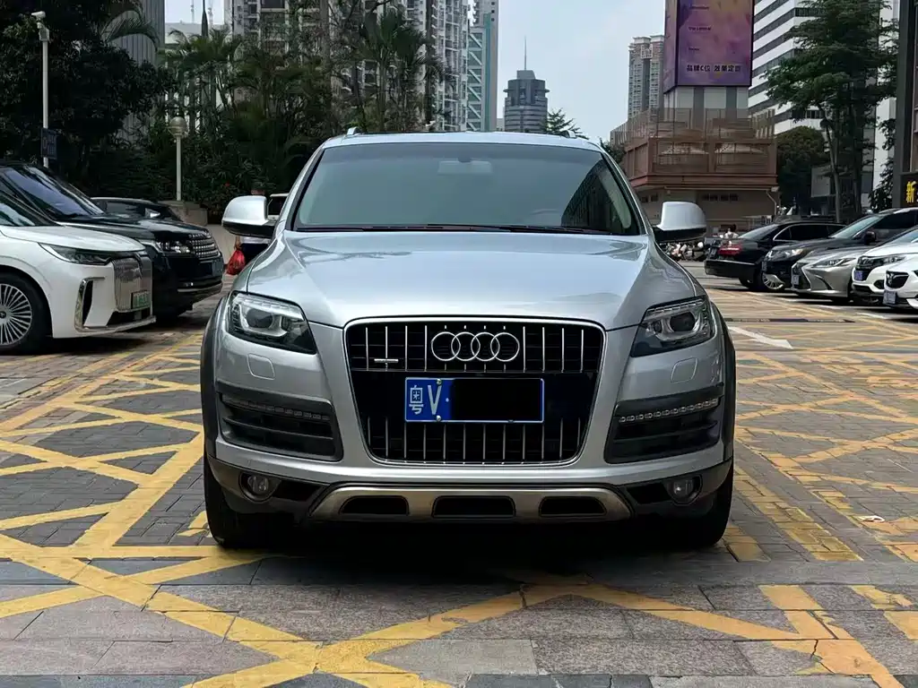 Audi Q7 2010 3.6 FSI Comfort