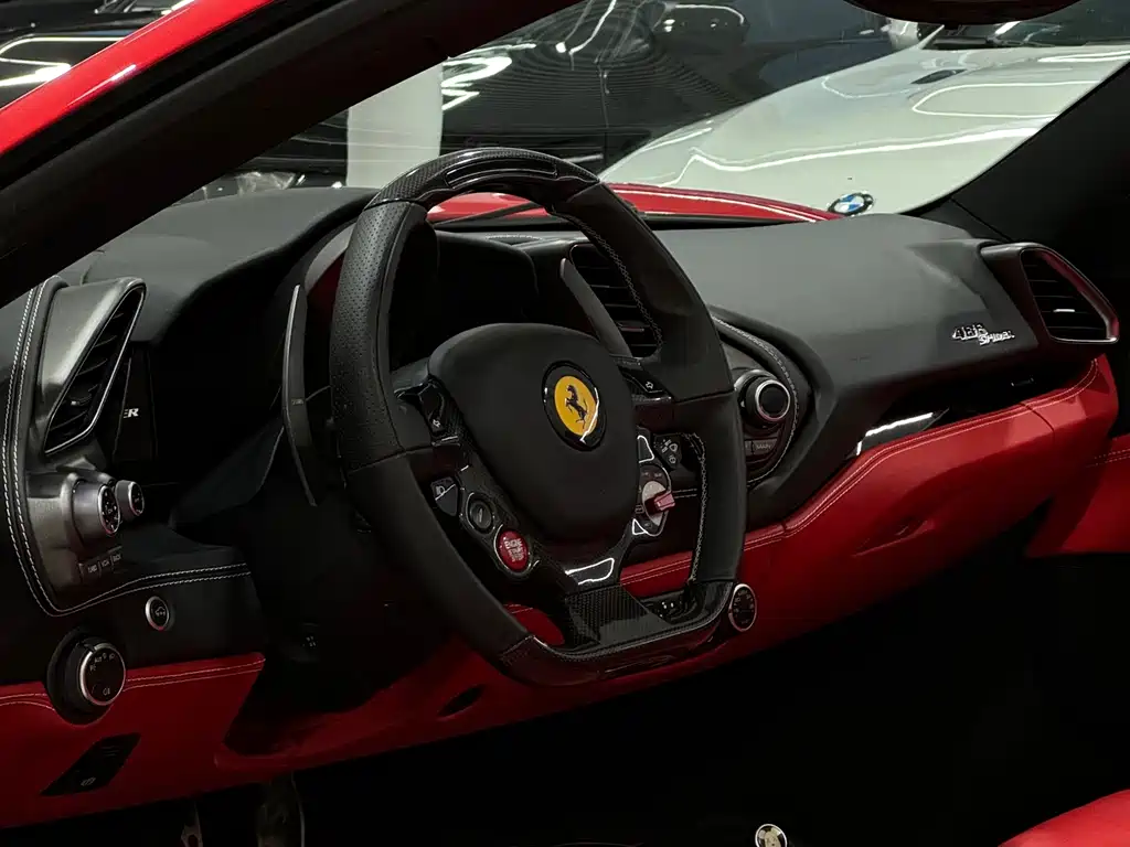 Ferrari 488 — миниатюра 14