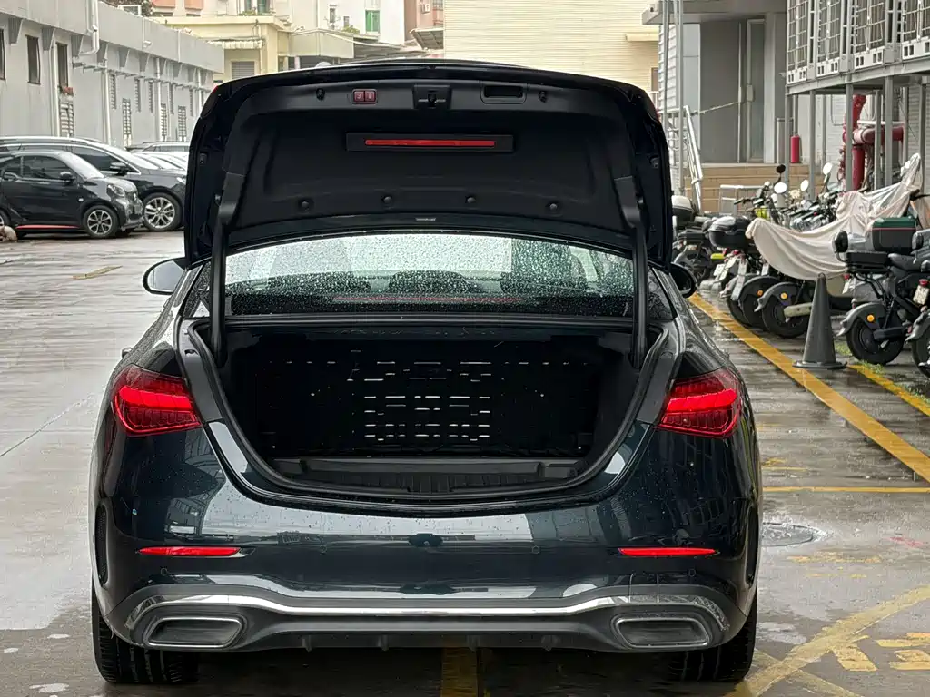 Mercedes-Benz C-Class C 2024 C 260 L Sport