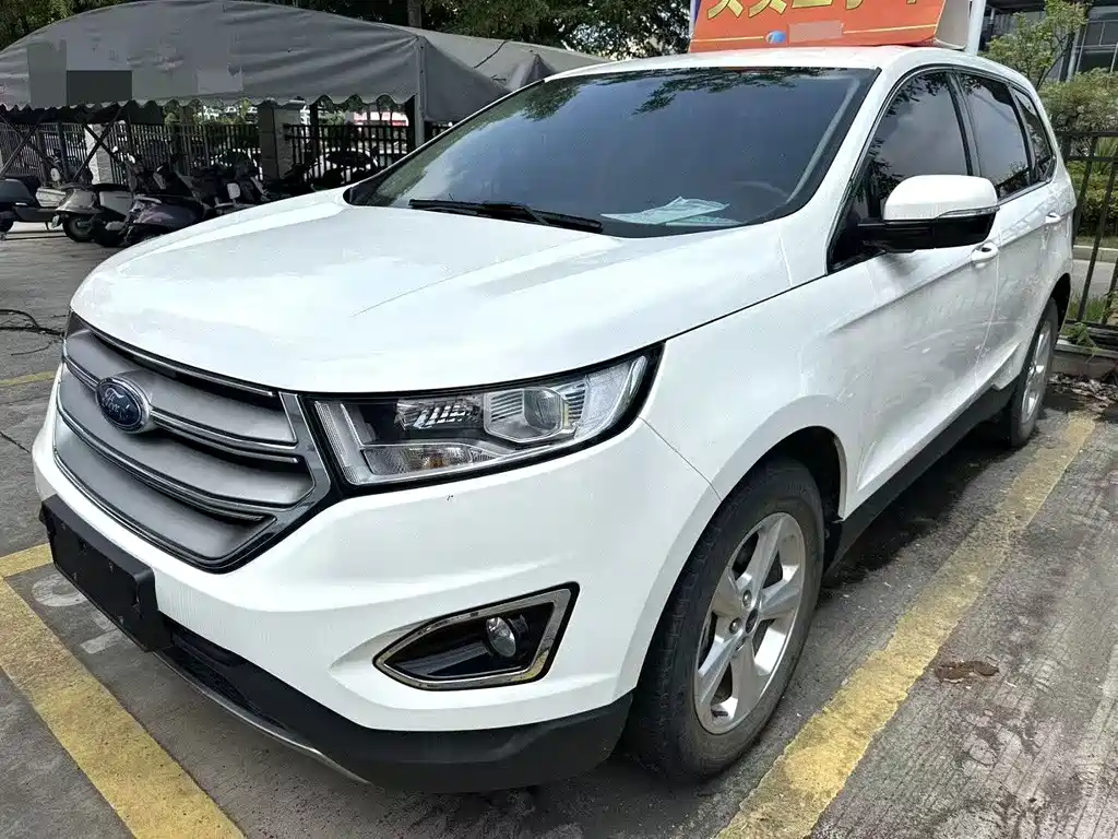 Ford Edge — миниатюра 6