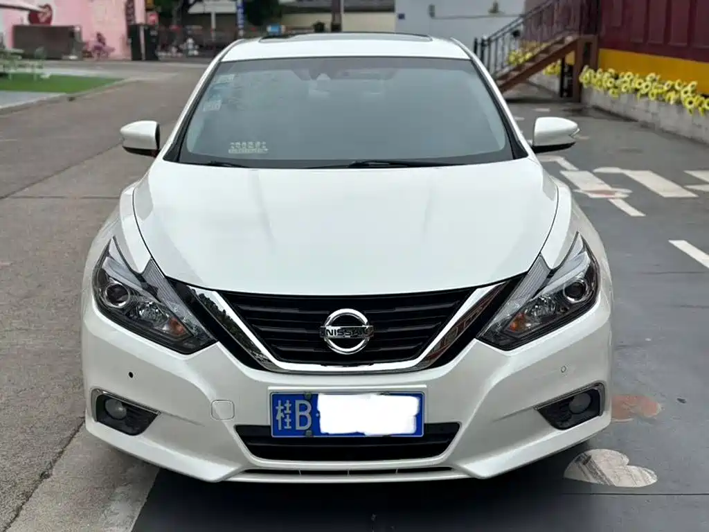 Nissan Teana — миниатюра 2