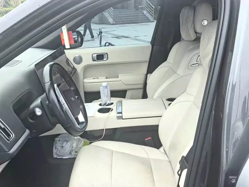 Li Auto Li L9 — миниатюра 2