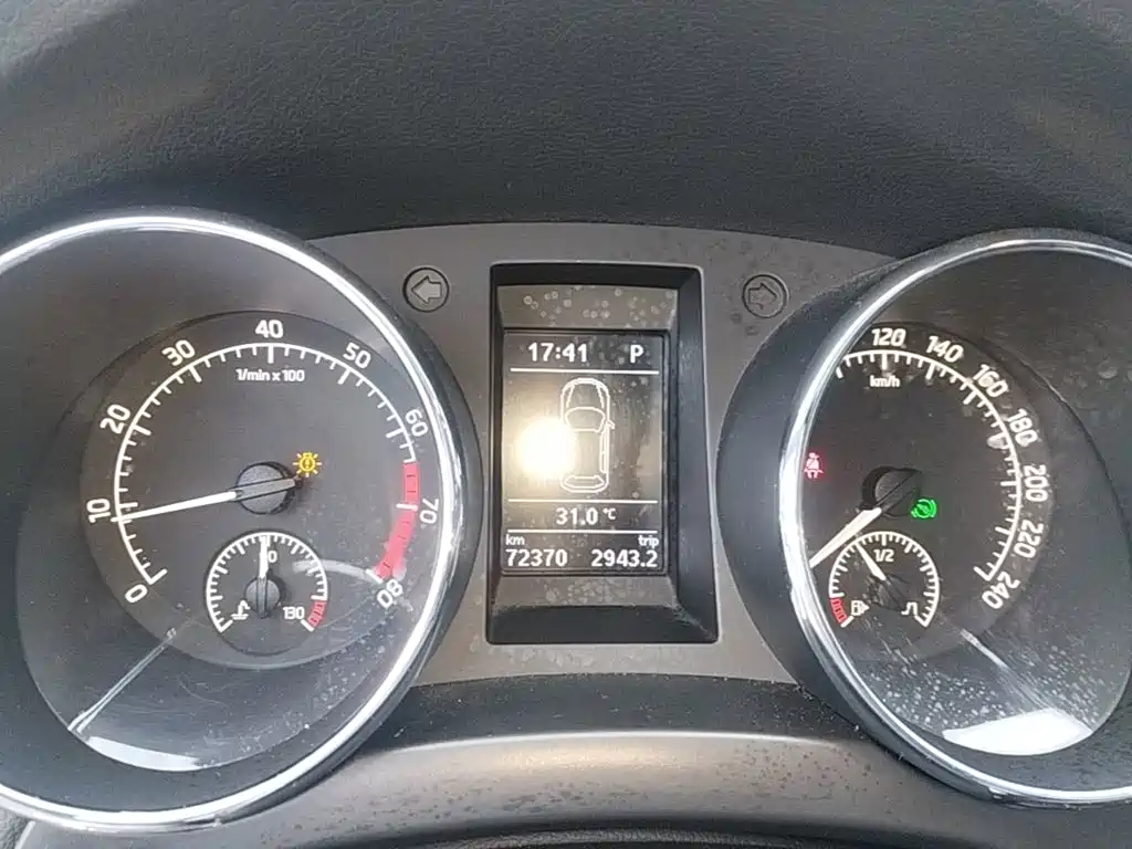 Skoda Yeti — миниатюра 12