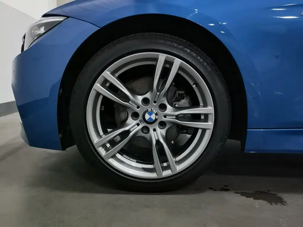 BMW 3 Series — миниатюра 17