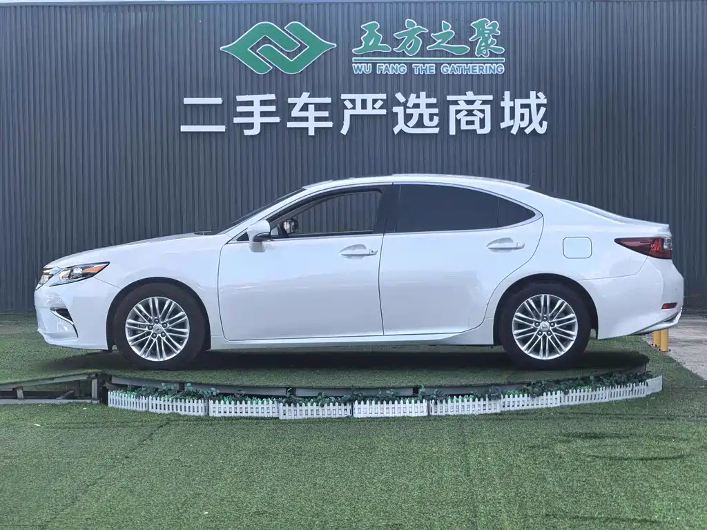 Lexus ES — фотографии объявления, Фото 22