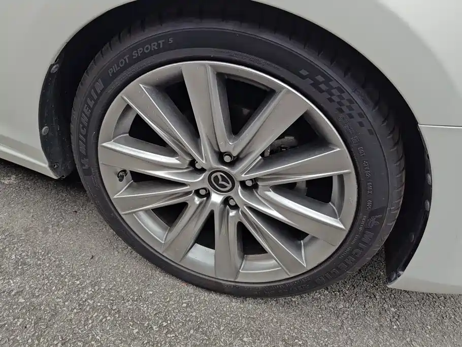 Mazda Atenza — миниатюра 6