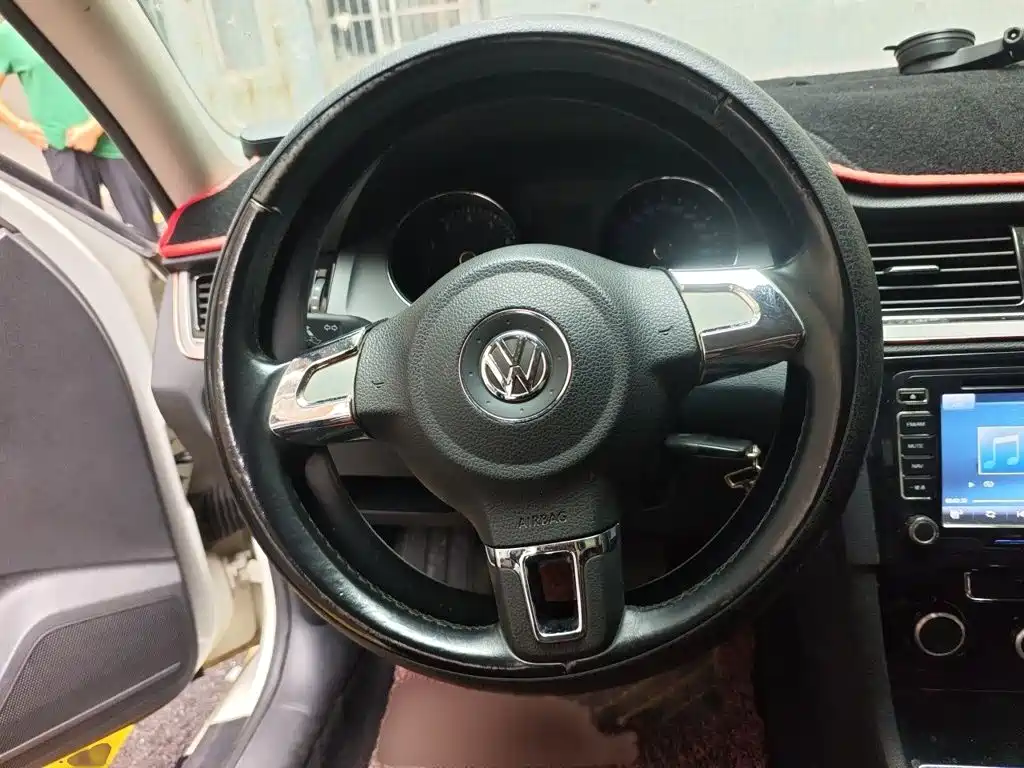 Volkswagen Bora — миниатюра 3