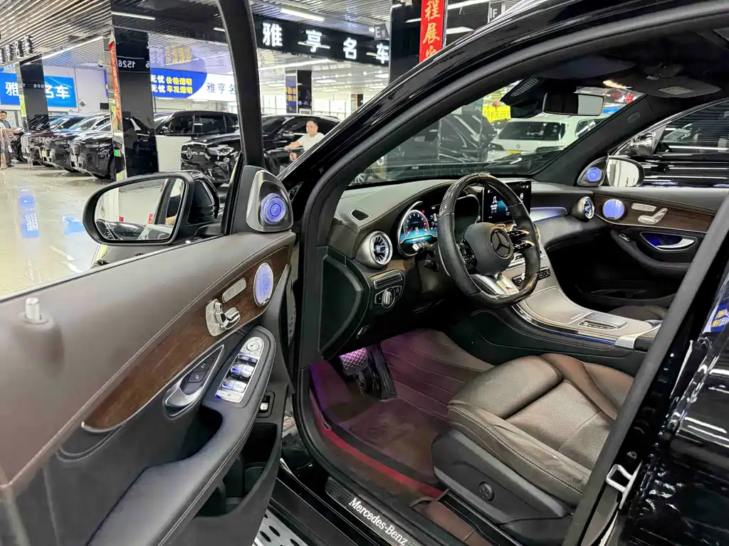 Mercedes-Benz GLC 2020 GLC 300 L 4MATIC Luxury