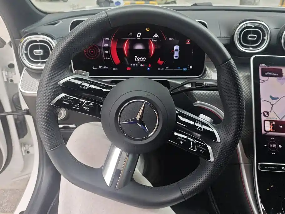 Mercedes-Benz C-Class — миниатюра 15